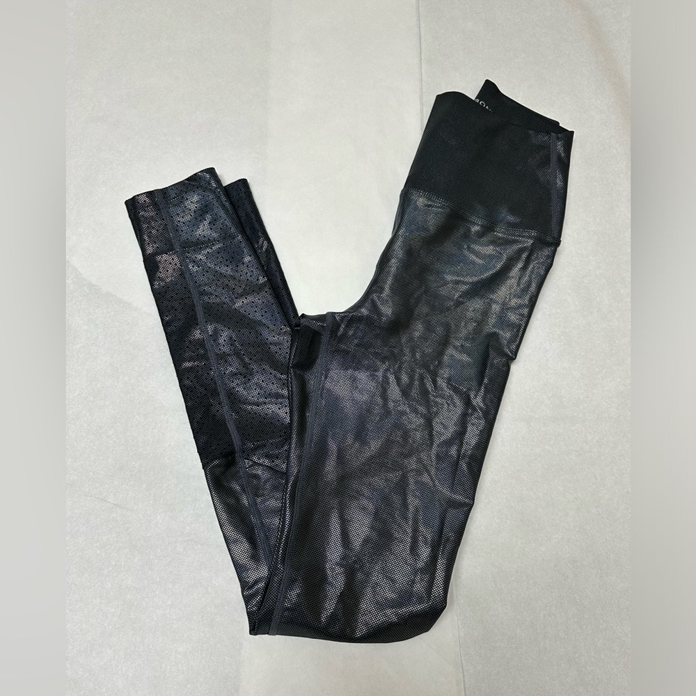 Carbon38 High Waisted Leggings